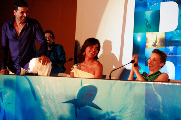 Kylie+Minogue+Blue+Press+Conference+8zMPsRBpCYul - lara dutta