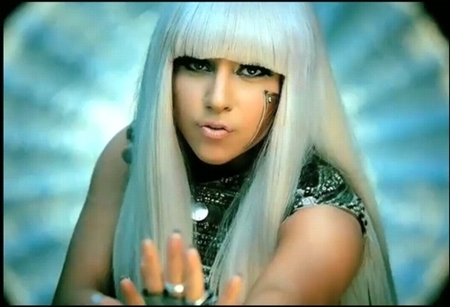 Lady-GaGa-Poker-Face-lady-gaga-5942040-500-341