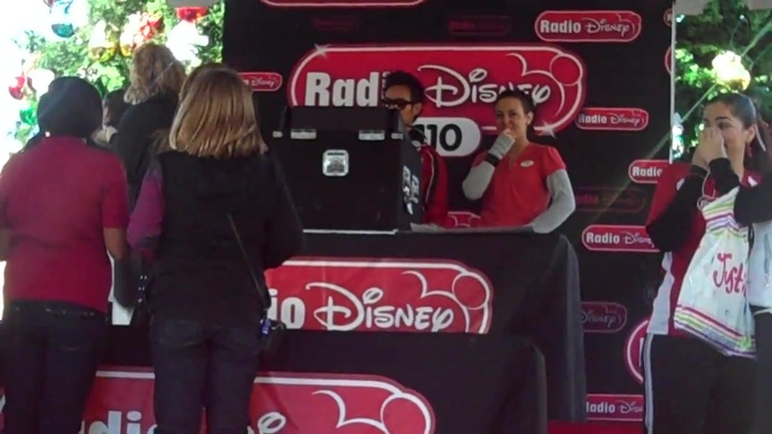 Debby Ryan Meet and greet 0111