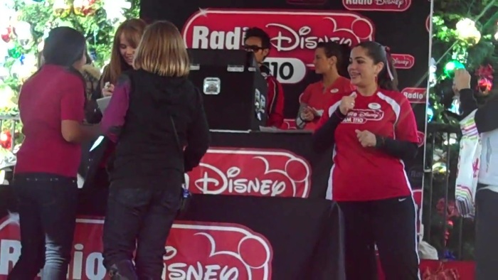 Debby Ryan Meet and greet 0130