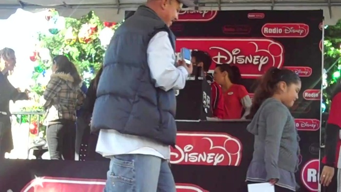 Debby Ryan Meet and greet 0179 - Debby - Meet - and - Greet