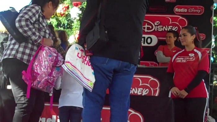 Debby Ryan Meet and greet 0223