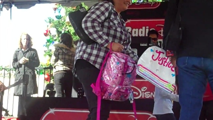 Debby Ryan Meet and greet 0269 - Debby - Meet - and - Greet