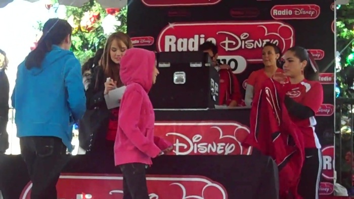 Debby Ryan Meet and greet 0498 - Debby - Meet - and - Greet