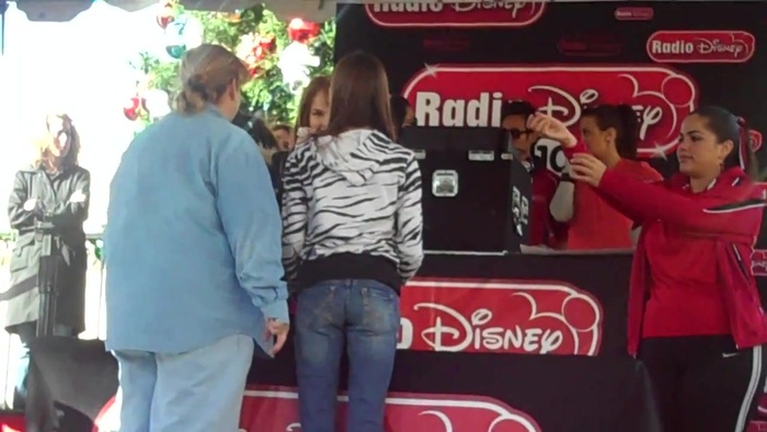 Debby Ryan Meet and greet 0573 - Debby - Meet - and - Greet