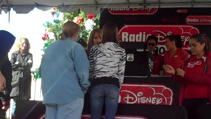Debby Ryan Meet and greet 0600 - Debby - Meet - and - Greet