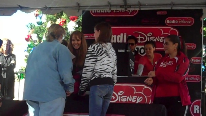 Debby Ryan Meet and greet 0606 - Debby - Meet - and - Greet