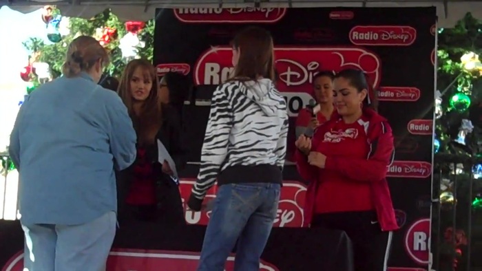 Debby Ryan Meet and greet 0612