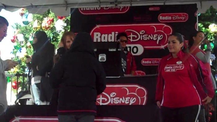 Debby Ryan Meet and greet 0656 - Debby - Meet - and - Greet
