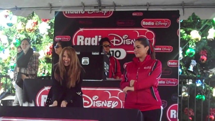 Debby Ryan Meet and greet 0802