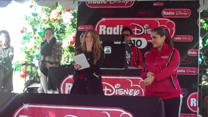 Debby Ryan Meet and greet 0808