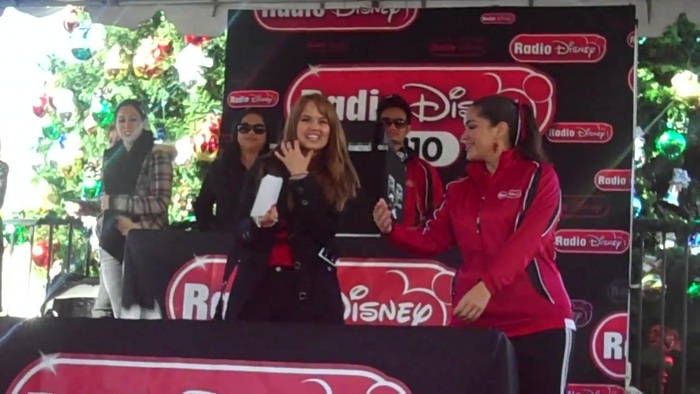 Debby Ryan Meet and greet 0815