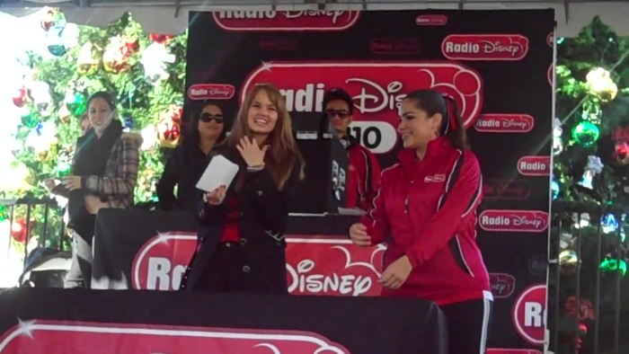 Debby Ryan Meet and greet 0816
