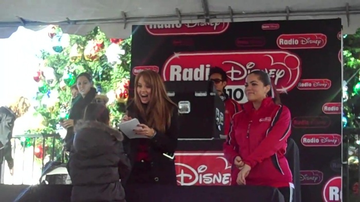 Debby Ryan Meet and greet 0825