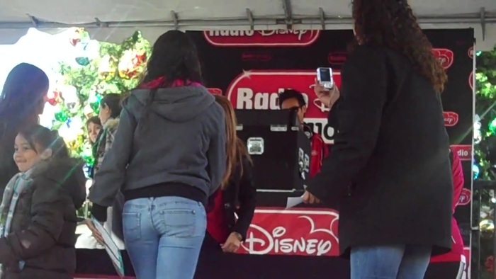 Debby Ryan Meet and greet 0850