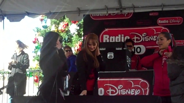Debby Ryan Meet and greet 0928 - Debby - Meet - and - Greet