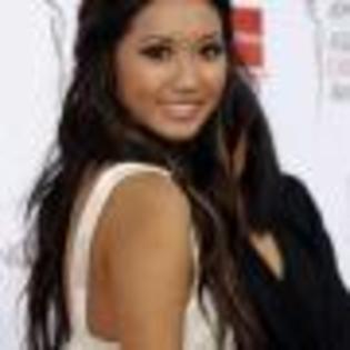 Brenda_Song_1235832081_2