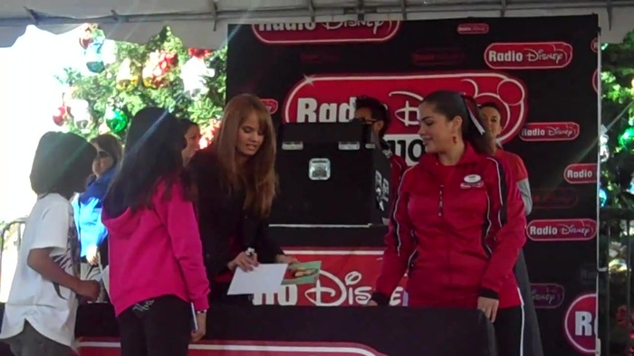 Debby Ryan Meet and greet 1450 - Debby - Meet - and - Greet