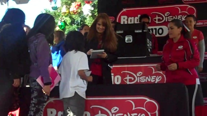 Debby Ryan Meet and greet 1491