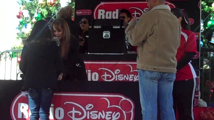 Debby Ryan Meet and greet 0030