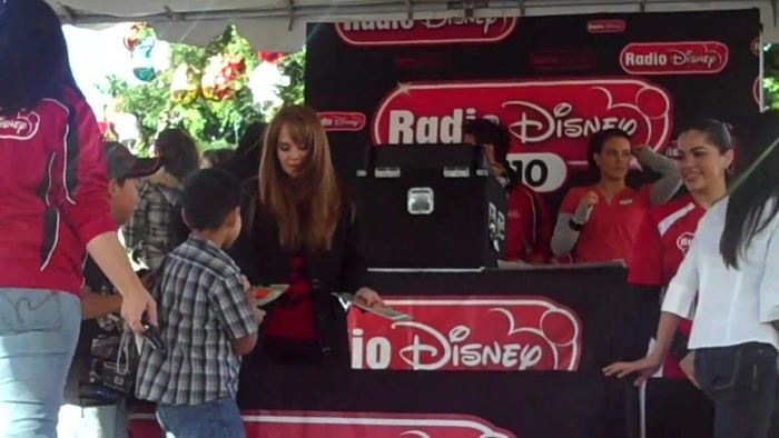 Debby Ryan Meet and greet 0346