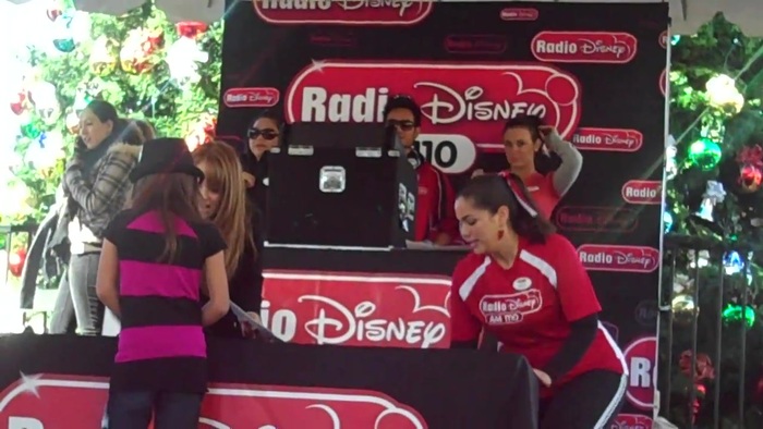 Debby Ryan Meet and greet 0444