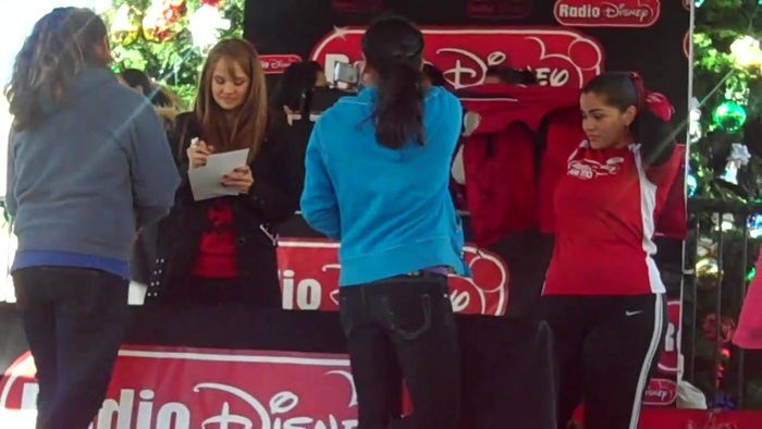 Debby Ryan Meet and greet 0519