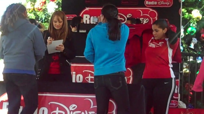 Debby Ryan Meet and greet 0520
