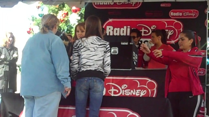 Debby Ryan Meet and greet 0571