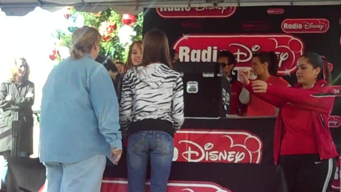 Debby Ryan Meet and greet 0572
