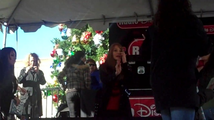 Debby Ryan Meet and greet 0920 - 0 - - Pozele - mele - cu - Debbz
