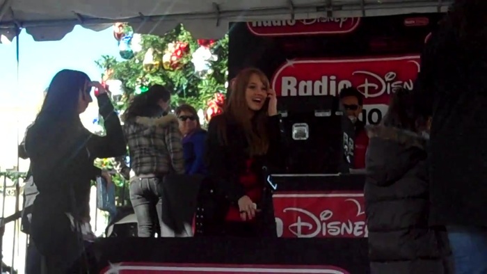 Debby Ryan Meet and greet 0924 - 0 - - Pozele - mele - cu - Debbz