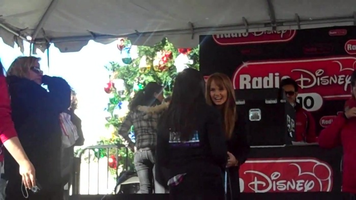 Debby Ryan Meet and greet 0934 - 0 - - Pozele - mele - cu - Debbz