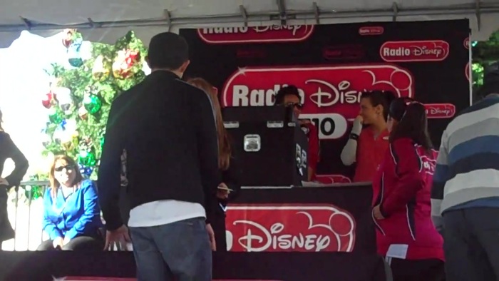 Debby Ryan Meet and greet 1115