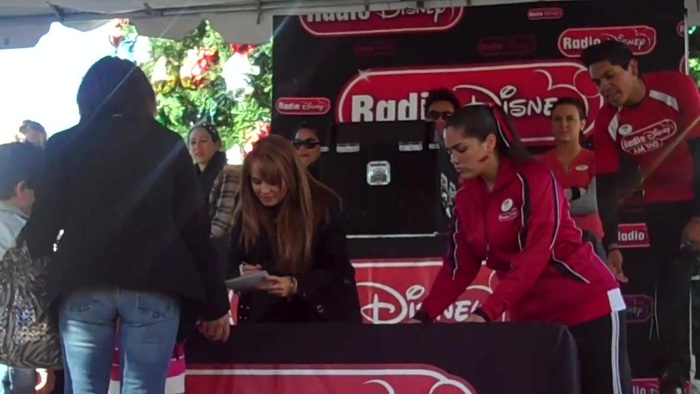 Debby Ryan Meet and greet 1283