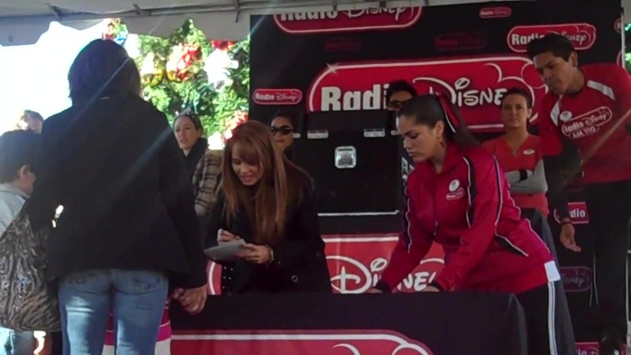 Debby Ryan Meet and greet 1284