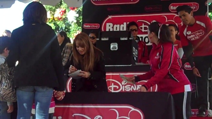 Debby Ryan Meet and greet 1290