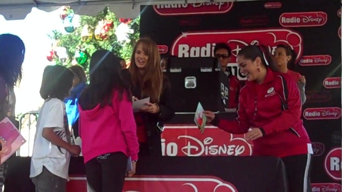 Debby Ryan Meet and greet 1462