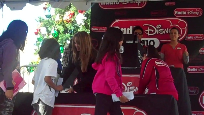 Debby Ryan Meet and greet 1471 - 0 - - Pozele - mele - cu - Debbz