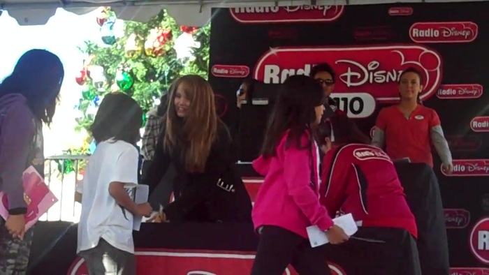 Debby Ryan Meet and greet 1472 - 0 - - Pozele - mele - cu - Debbz