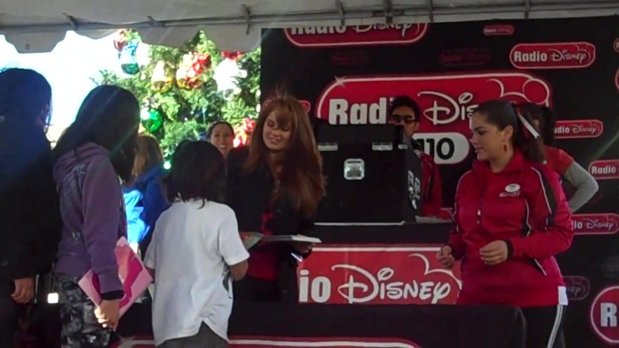 Debby Ryan Meet and greet 1499 - 0 - - Pozele - mele - cu - Debbz