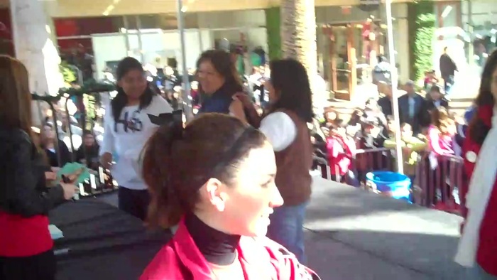 Debby Ryan meet & greet 07 - 0 - - Pozele - mele - cu - Debbz