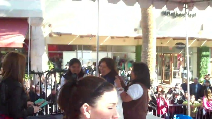 Debby Ryan meet & greet 08 - 0 - - Pozele - mele - cu - Debbz