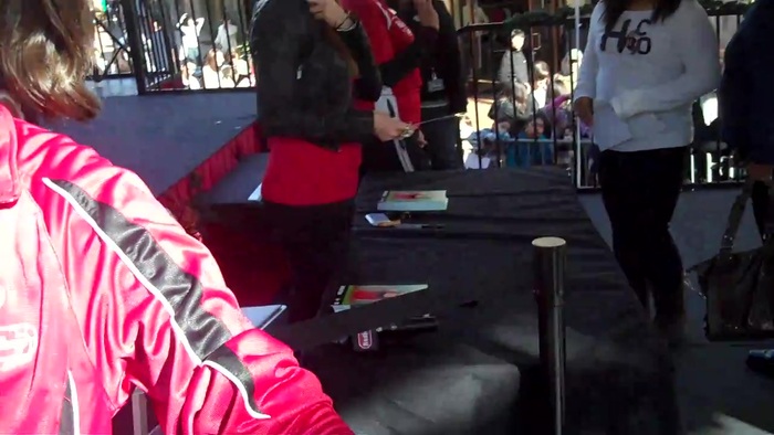 Debby Ryan meet & greet 23 - 0 - - Pozele - mele - cu - Debbz