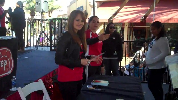 Debby Ryan meet & greet 30 - 0 - - Pozele - mele - cu - Debbz