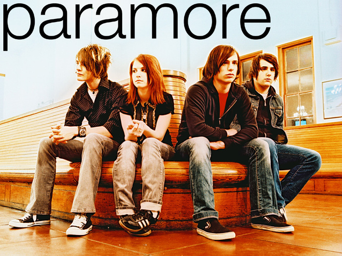 1239350321_1024x768_paramore-wallpaper-for-pc - POZE PARAMORE