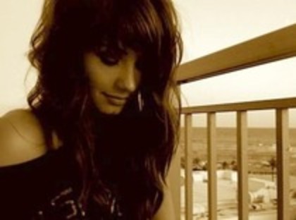 13926895_INIEWFUVW - x Demi lovato x