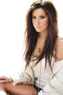 Ashley frumoasa - 6-Ashley Tisdale