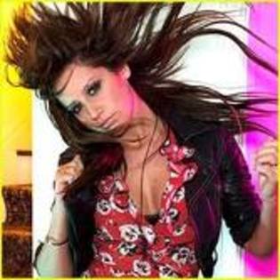 Ashley super cool - 6-Ashley Tisdale