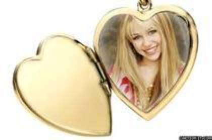 KBLQDFNKOSUYTGSKIHE - Medalioane Hannah Montana